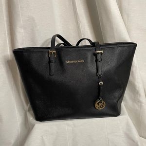 Medium Michael Kors Satchel